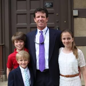 Meet your Posher, Thomas